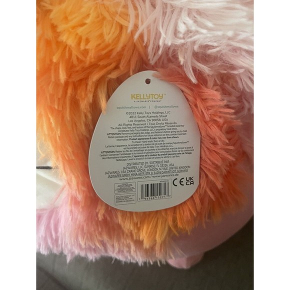 Caparinne the Bigfoot SQUISHMALLOW 16 VALENTINE 2023 RARE & HTF BNWT - Picture 5 of 5